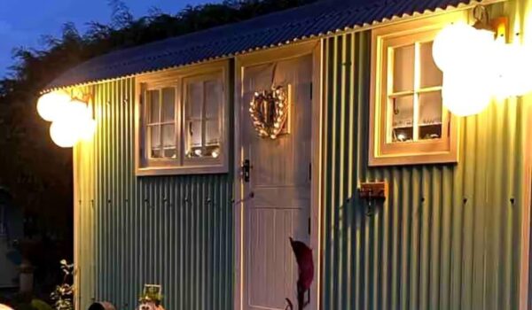 Wanderer's Retreat Shepherd's Hut